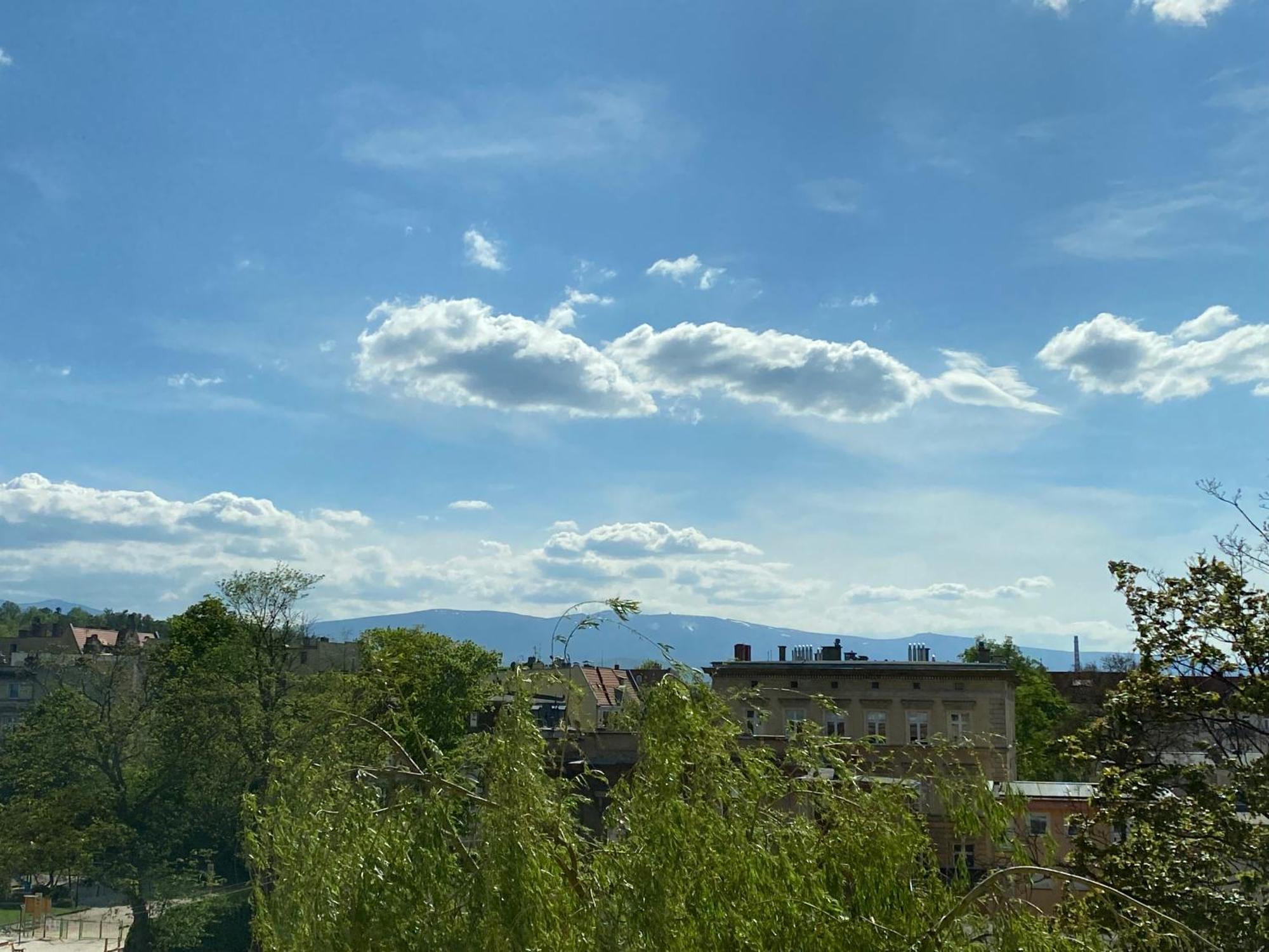 Apartament Bialy Jelenia Góra Kültér fotó